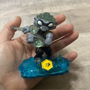 Skylanders Swap Force Freeze Blade Figure 8474288 Activision 2013
